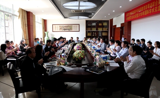 50c9cc18-f360-4cba-9657-bd0fee0e8d1f[1].jpg